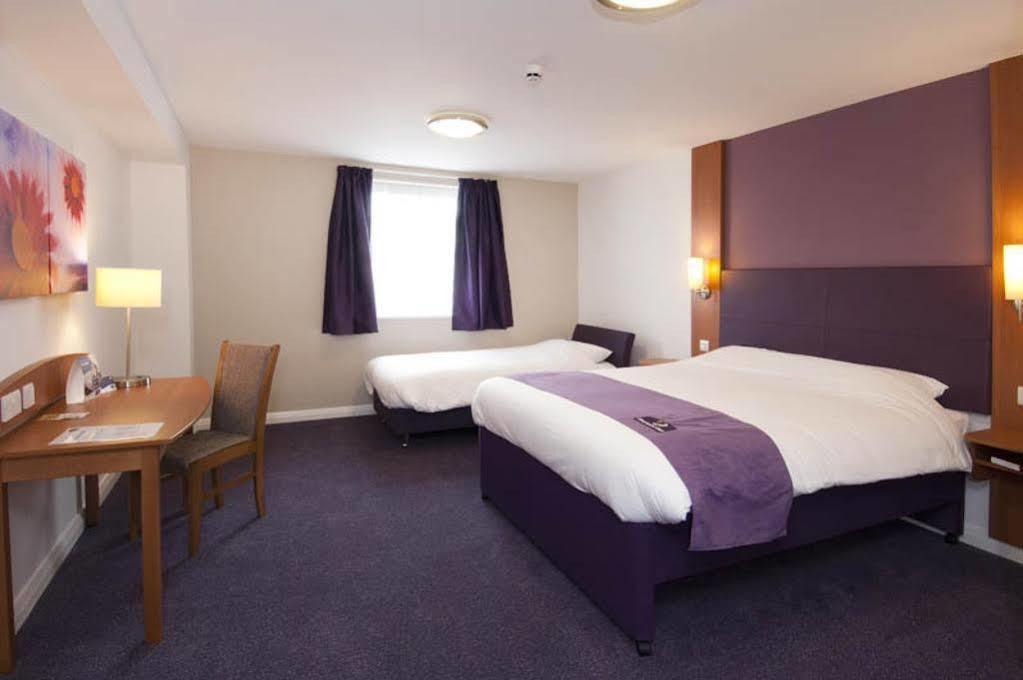 Premier Inn South Mimms/Potters Bar Eksteriør bilde