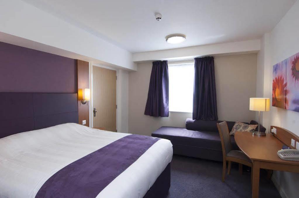 Premier Inn South Mimms/Potters Bar Eksteriør bilde