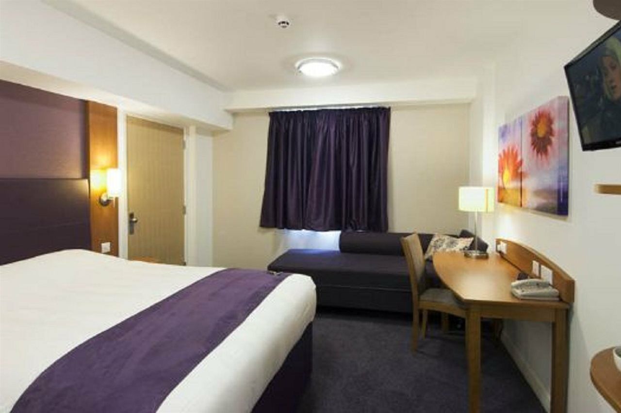 Premier Inn South Mimms/Potters Bar Eksteriør bilde